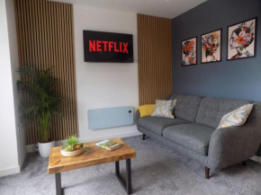 2 Bedroom Luxury City Centre Apt